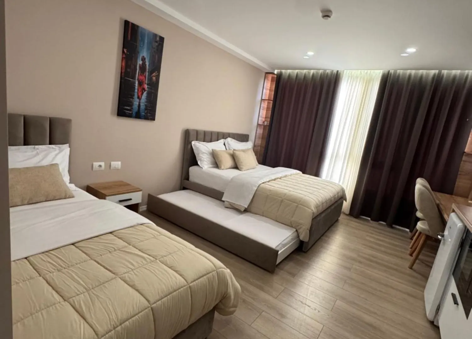 Rora Studio Apartments Yzberishti